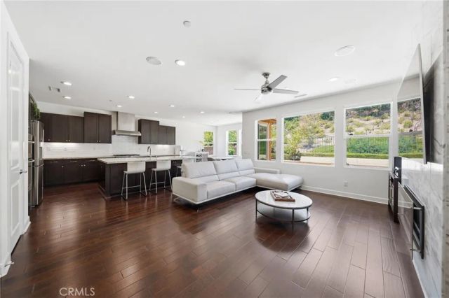 2829 Alamitos Rd, Brea, CA 92821
