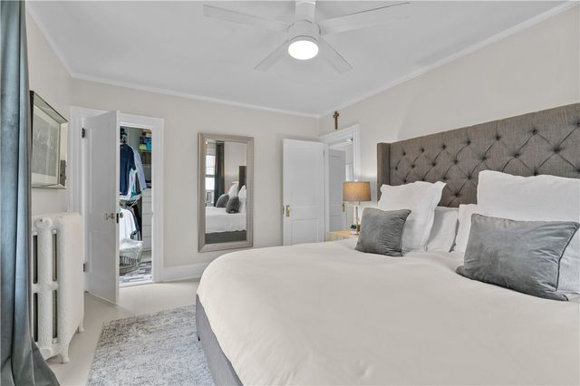 68 Roseneath Avenue, Newport, RI 02840