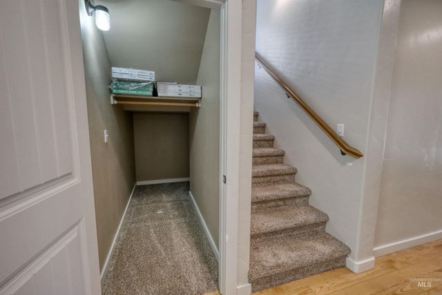 2515 N Chatterton, Meridian, ID 83646