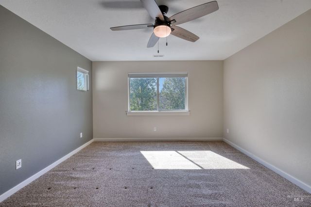 2515 N Chatterton, Meridian, ID 83646