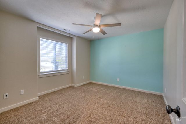 2515 N Chatterton, Meridian, ID 83646