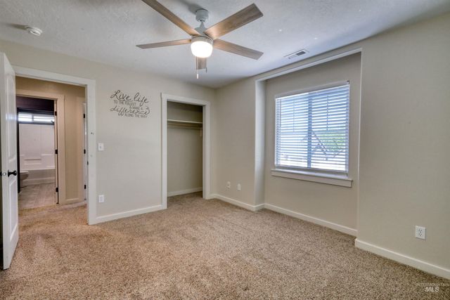 2515 N Chatterton, Meridian, ID 83646