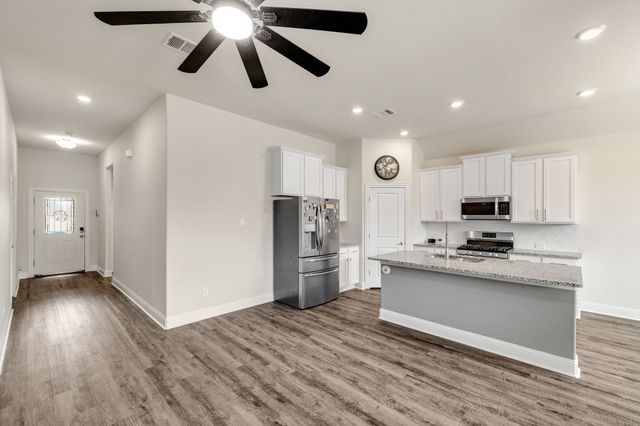 2717 Ainsworth Road, Aubrey, TX 76227