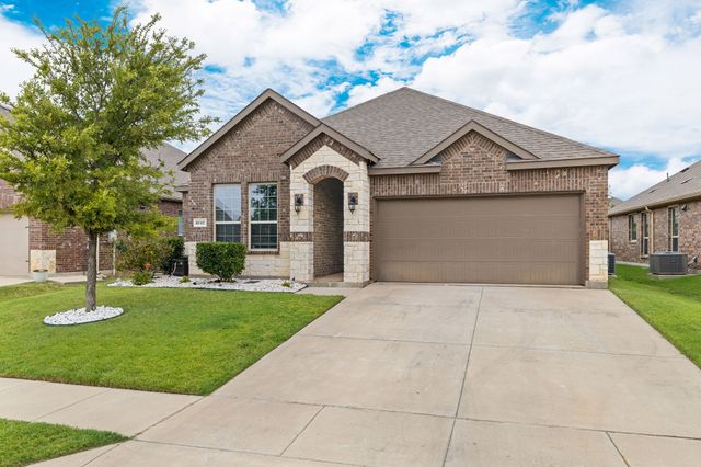 2717 Ainsworth Road, Aubrey, TX 76227