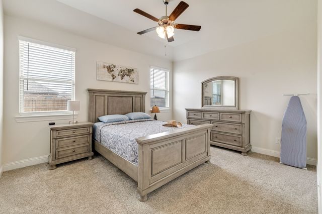 2717 Ainsworth Road, Aubrey, TX 76227