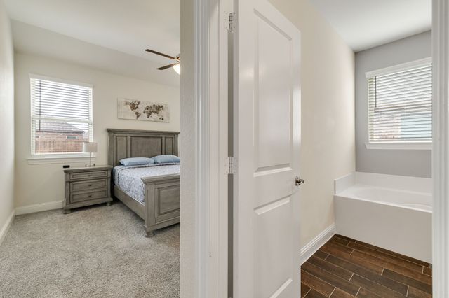 2717 Ainsworth Road, Aubrey, TX 76227