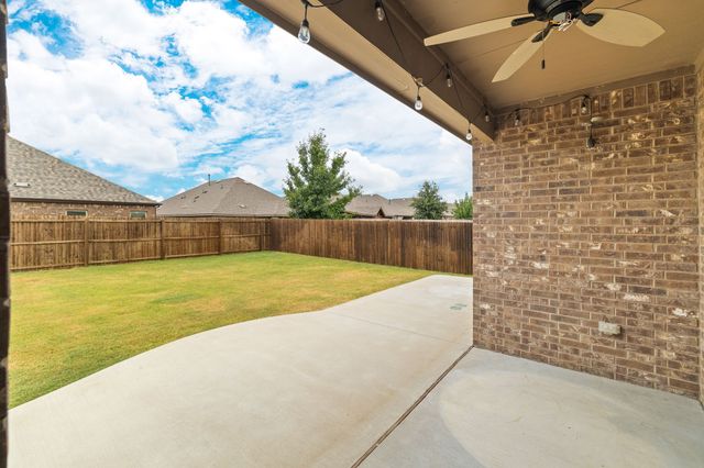 2717 Ainsworth Road, Aubrey, TX 76227