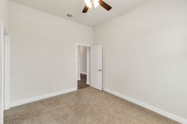 2717 Ainsworth Road, Aubrey, TX 76227