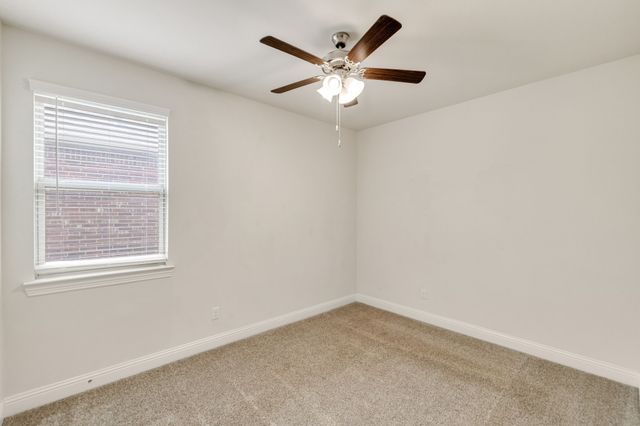 2717 Ainsworth Road, Aubrey, TX 76227