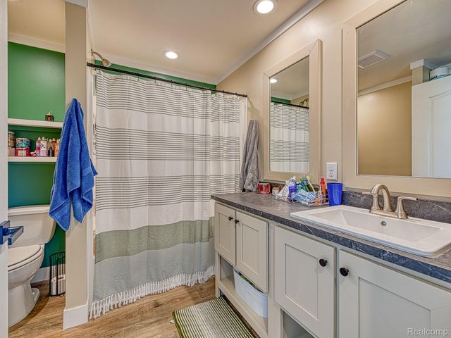 501 Washington, Sumpter Township, MI 48111