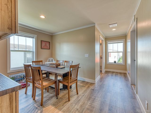 501 Washington, Sumpter Township, MI 48111