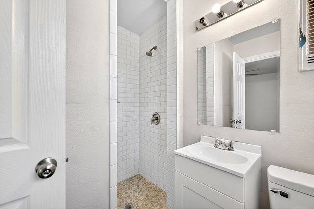 1805 E 42nd St, Odessa, TX 79762