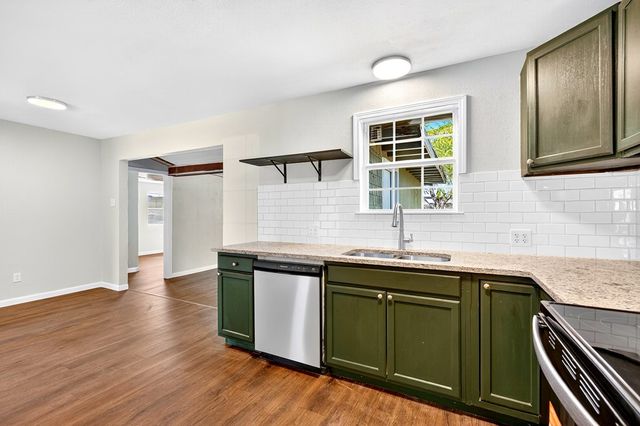 1805 E 42nd St, Odessa, TX 79762