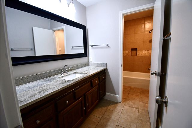 2366 Hill N Dale Drive, Irving, TX 75038