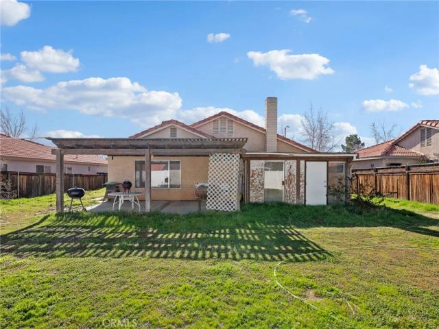 11068 Tamarisk, Adelanto, CA 92301