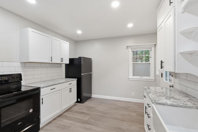 230 S Minneapolis Avenue, Wichita, KS 67211