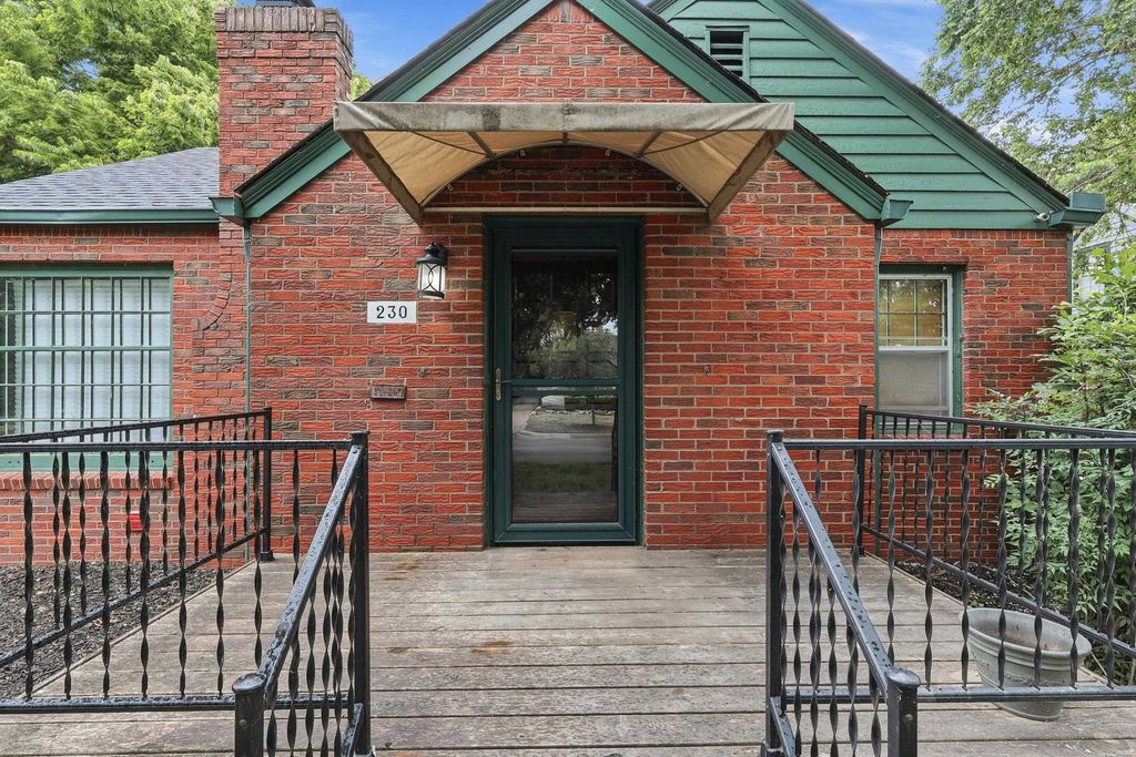 230 S Minneapolis Avenue, Wichita, KS 67211