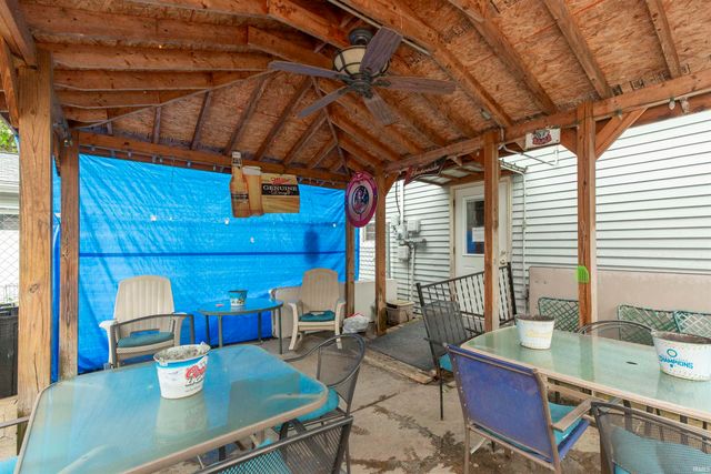 2209 Kemble Avenue, South Bend, IN 46613