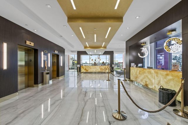 777 N Ocean Drive N407, Hollywood, FL 33019