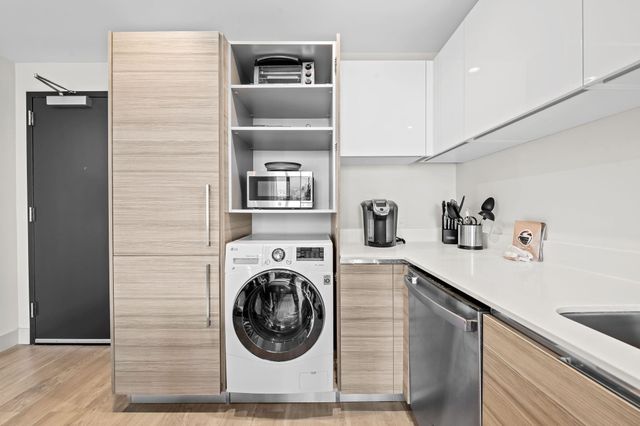 777 N Ocean Drive N407, Hollywood, FL 33019