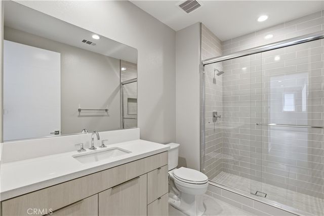 156 Apron, Irvine, CA 92618