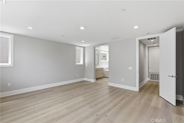 156 Apron, Irvine, CA 92618