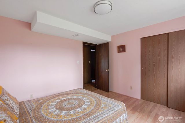 26635 18 Place S, Des Moines, WA 98198
