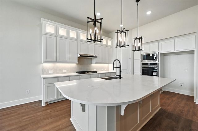 805 Running Iron Trail, Mansfield, TX 76052