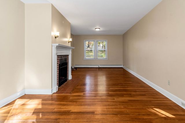 560 Salisbury, Worcester, MA 01609