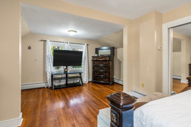 560 Salisbury, Worcester, MA 01609