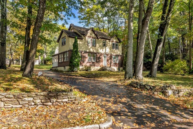 560 Salisbury, Worcester, MA 01609