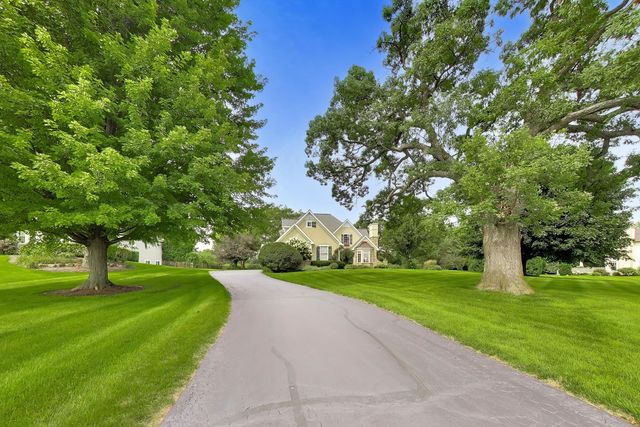 7306 Burning Tree Drive, Mchenry, IL 60050