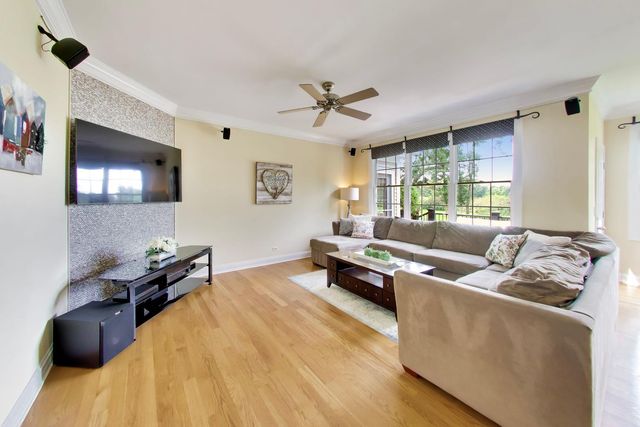7306 Burning Tree Drive, Mchenry, IL 60050