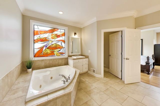 7306 Burning Tree Drive, Mchenry, IL 60050