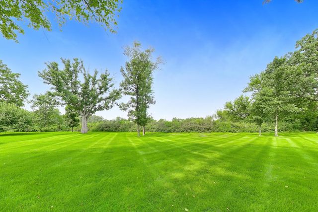 7306 Burning Tree Drive, Mchenry, IL 60050