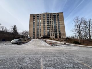 1800 7th Street 11F, East Moline, IL 61244