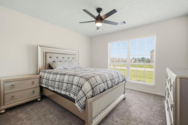 2102 Wikiup Street, Dickinson, TX 77539
