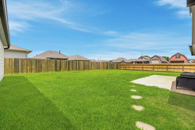 2102 Wikiup Street, Dickinson, TX 77539