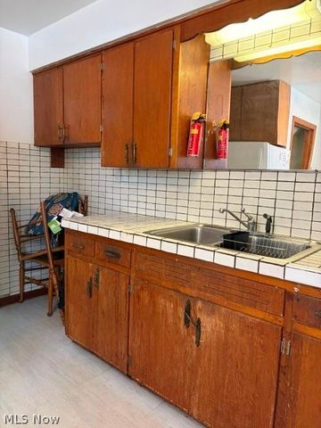 581 Fillmore Avenue, Akron, OH 44314