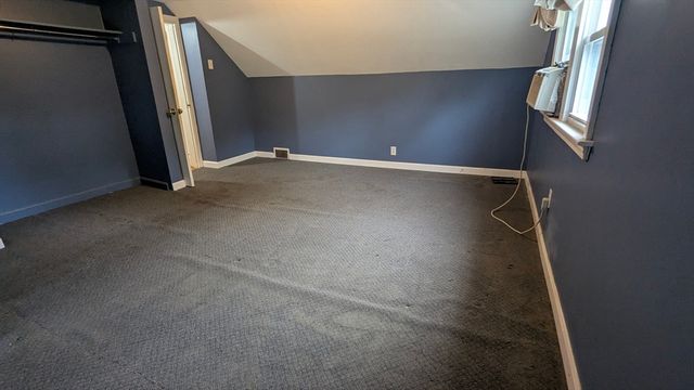 4 Old Charter Rd, Marlborough, MA 01752