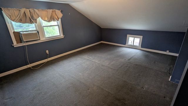 4 Old Charter Rd, Marlborough, MA 01752