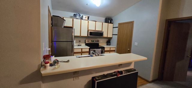 1347 Cunat Court 2D, Lake In The Hills, IL 60156