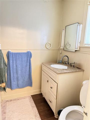 902 Live Oak Street, Lake Charles, LA 70601