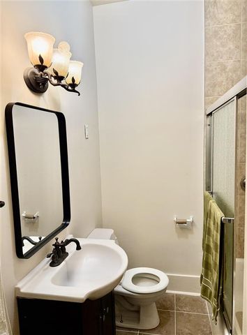 902 Live Oak Street, Lake Charles, LA 70601