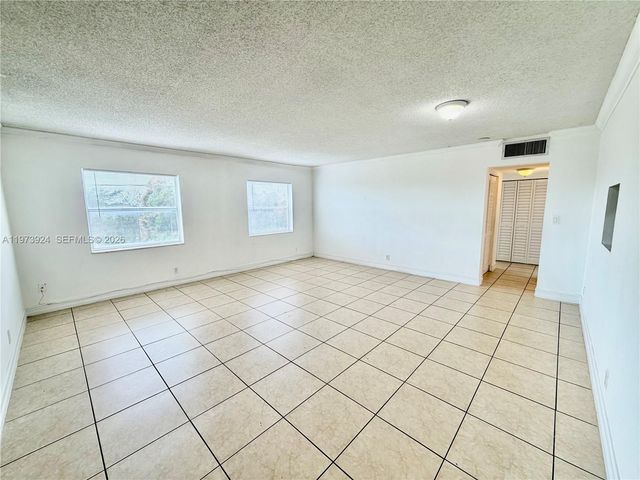 2008 Jackson St D7, Hollywood, FL 33020