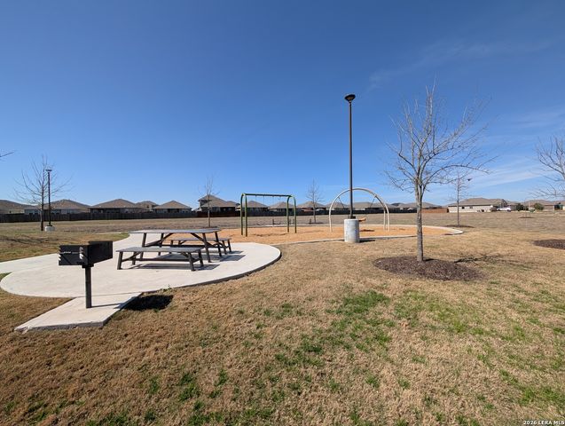 447 Butterfly Bush Ct, New Braunfels, TX 78130