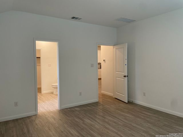 447 Butterfly Bush Ct, New Braunfels, TX 78130