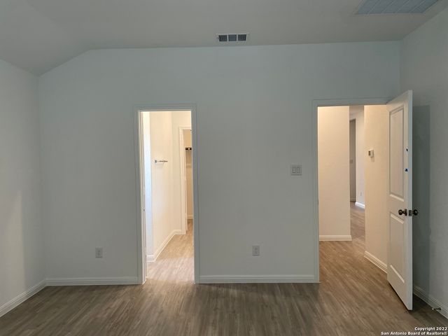 447 Butterfly Bush Ct, New Braunfels, TX 78130