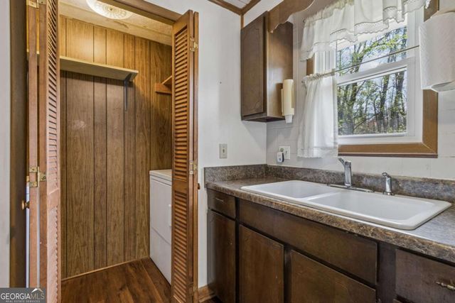 3335 Dogwood Circle, Cumming, GA 30041