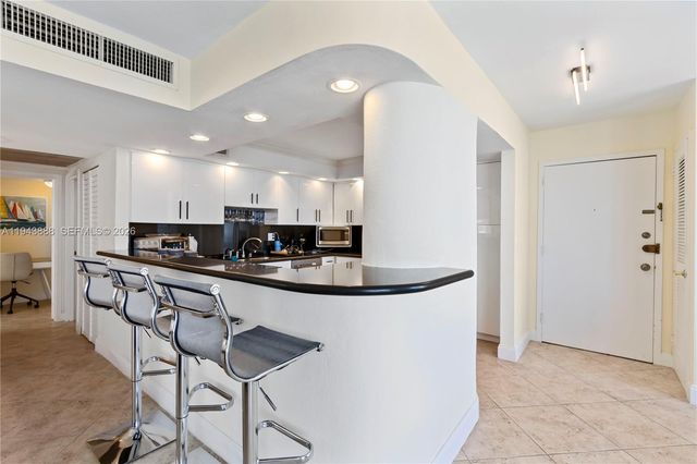 2030 S Ocean Dr 1820, Hallandale Beach, FL 33009